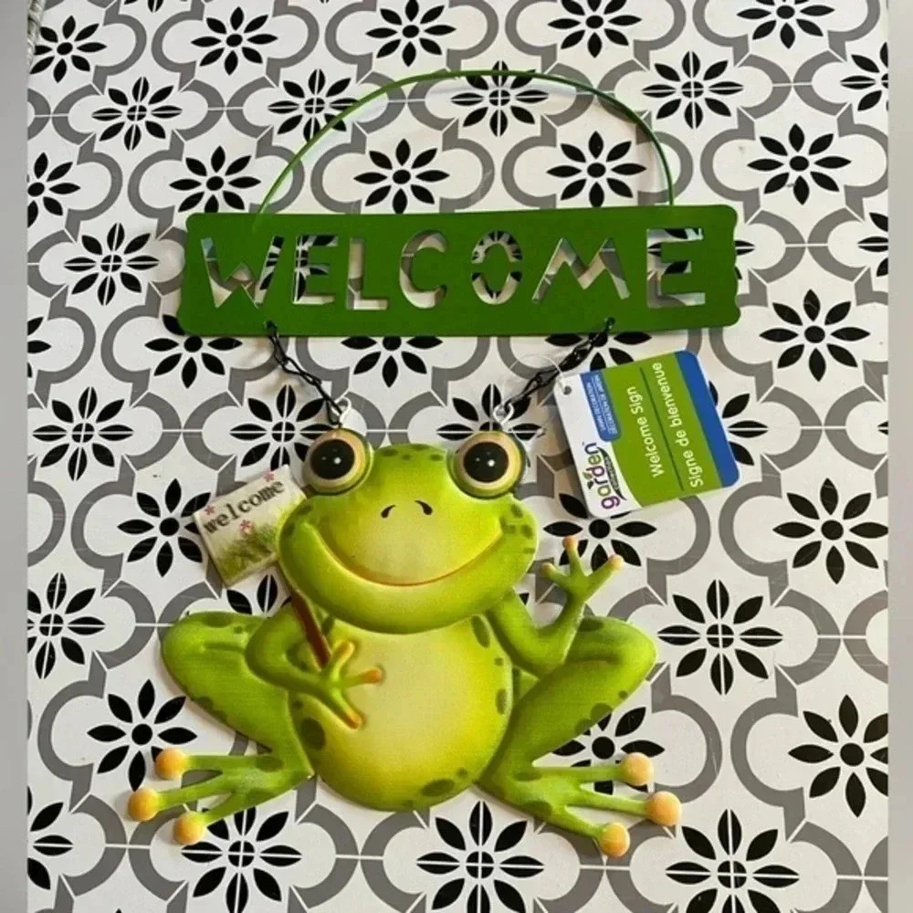 Garden Collection Frog Welcome Sign